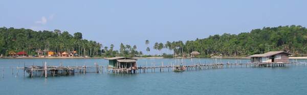 Vissersdorp op Koh Chang