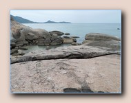 Hin Dtaa Hin Yai